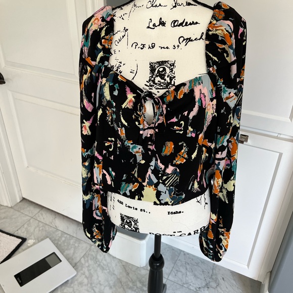 Cropped peasant shirt by Open Edit - Picture 2 of 3